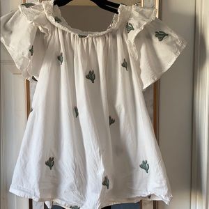 White cactus off the shoulder shirt